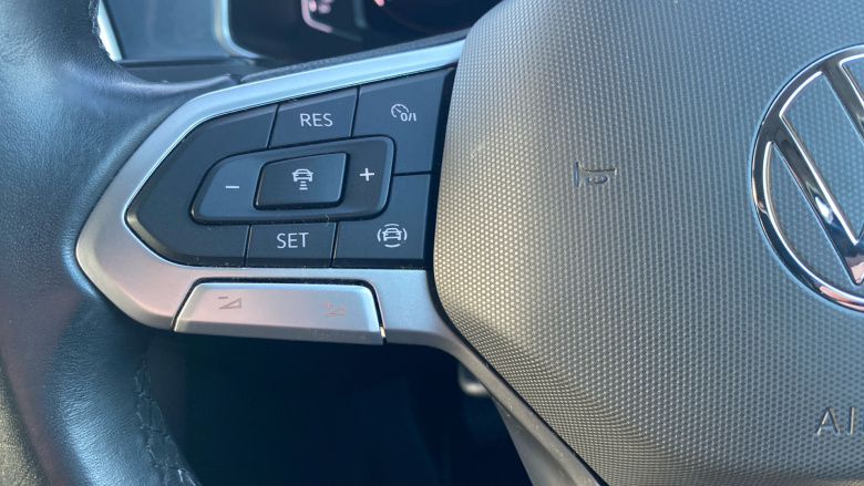 Volkswagen T-Roc 1.0 TSI Style 5dr Petrol Hatchback